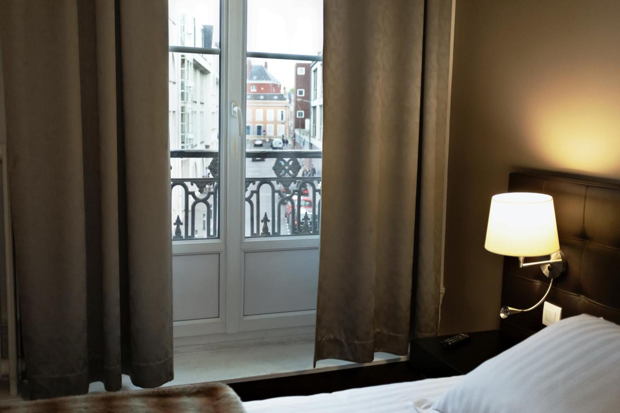 Le Saint Louis Hotel Amiens Kültér fotó