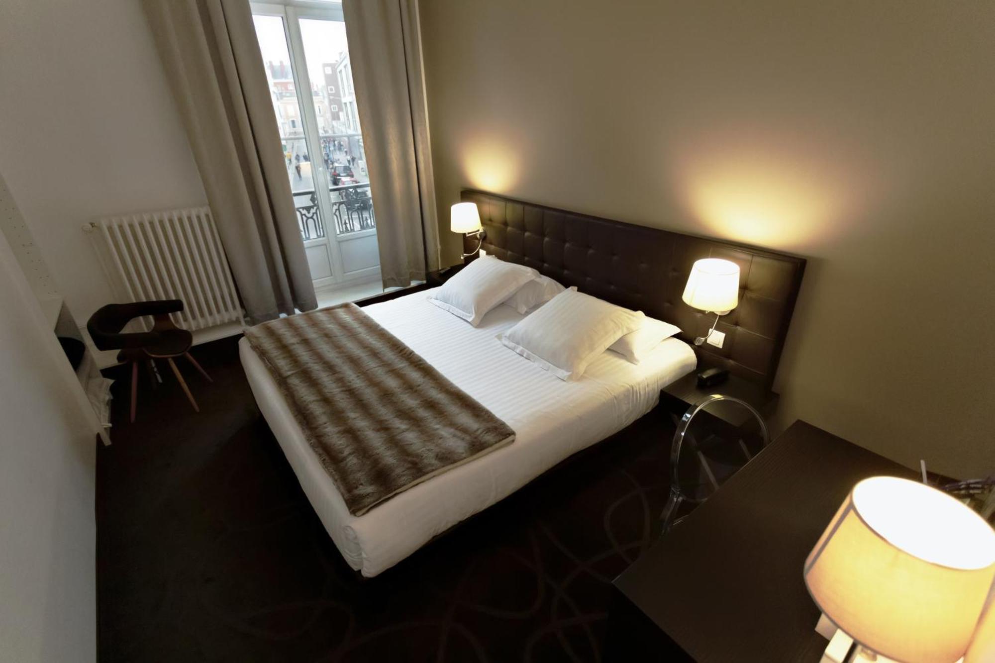 Le Saint Louis Hotel Amiens Kültér fotó