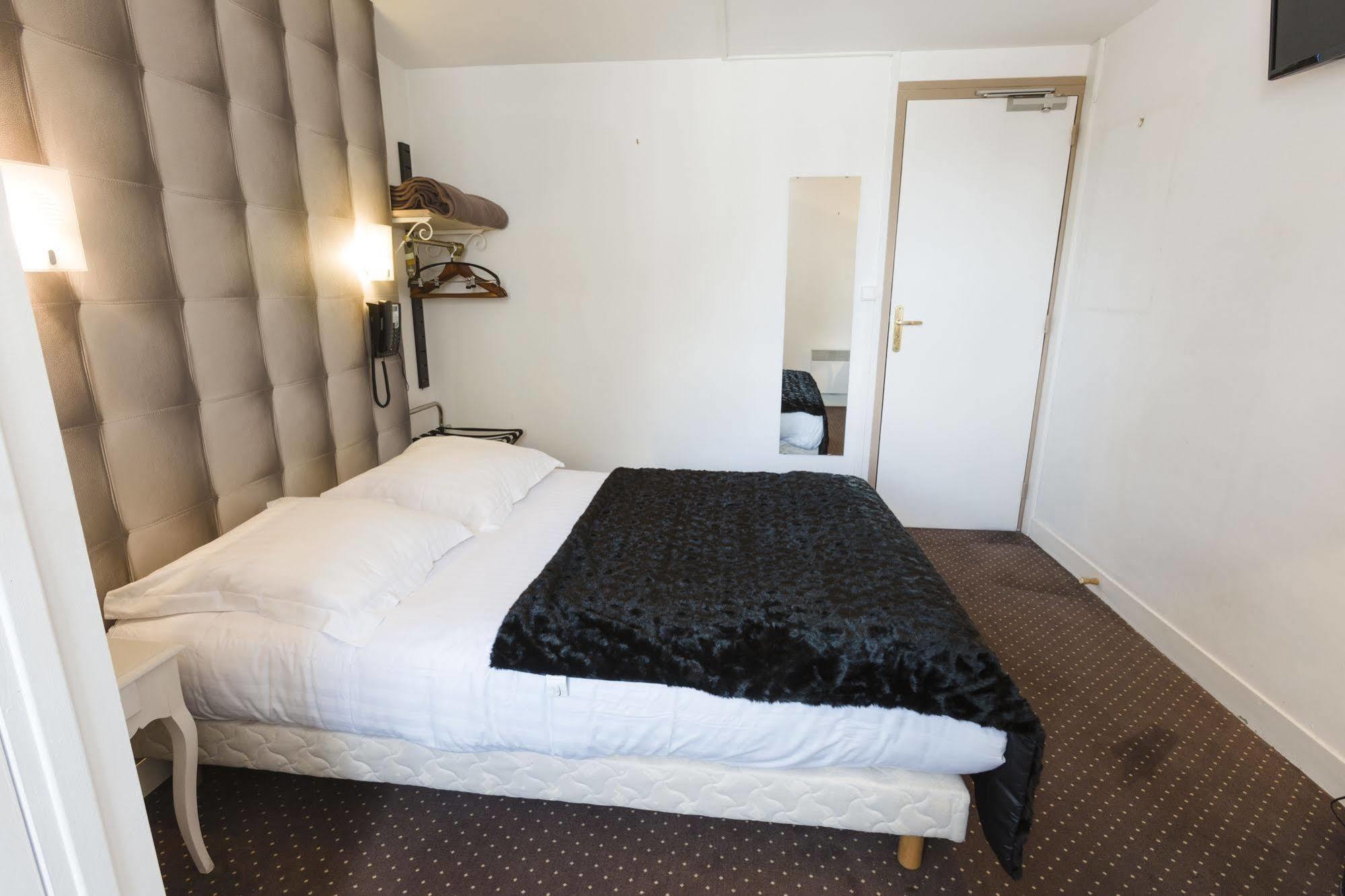 Le Saint Louis Hotel Amiens Kültér fotó