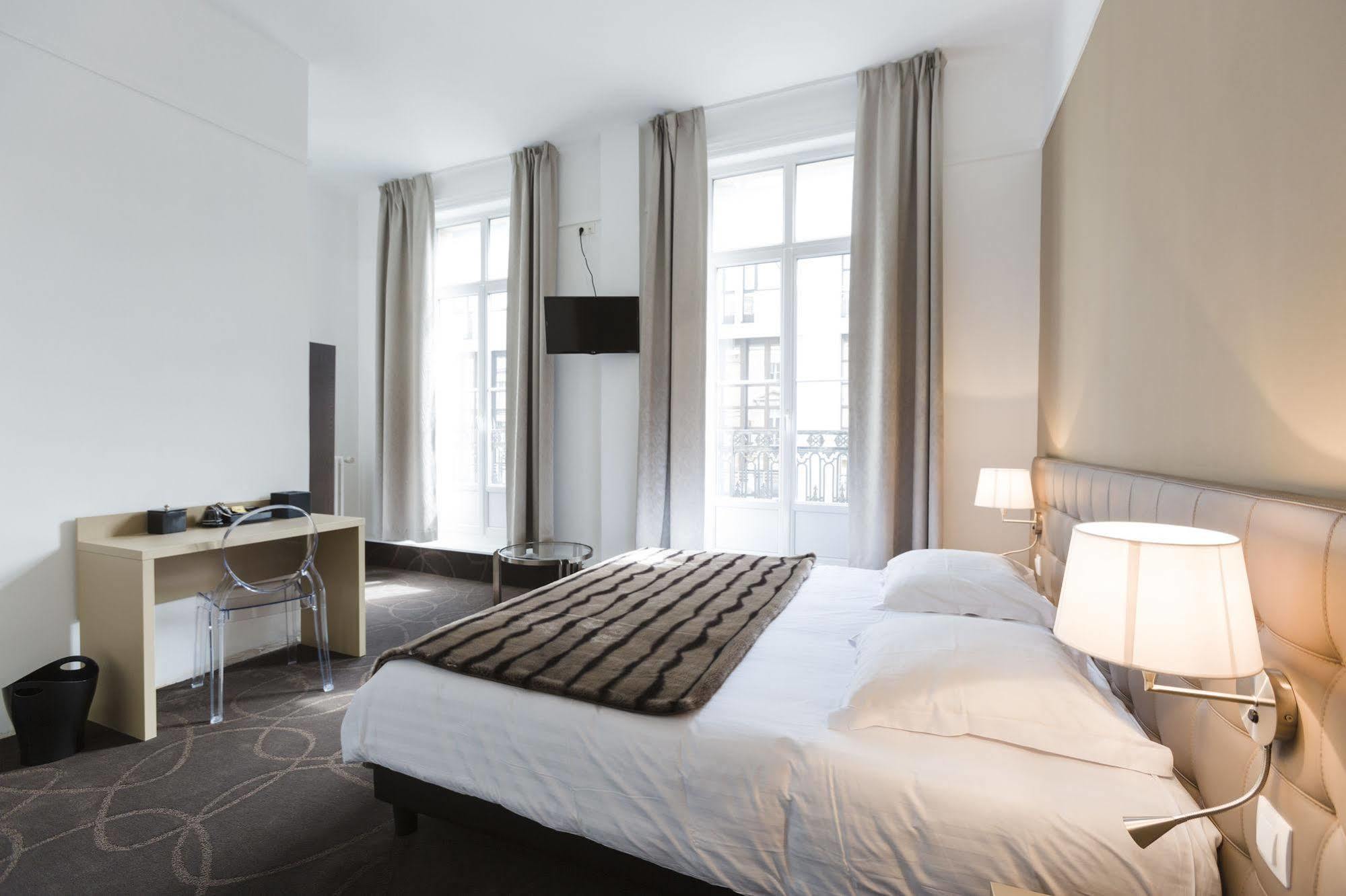 Le Saint Louis Hotel Amiens Kültér fotó