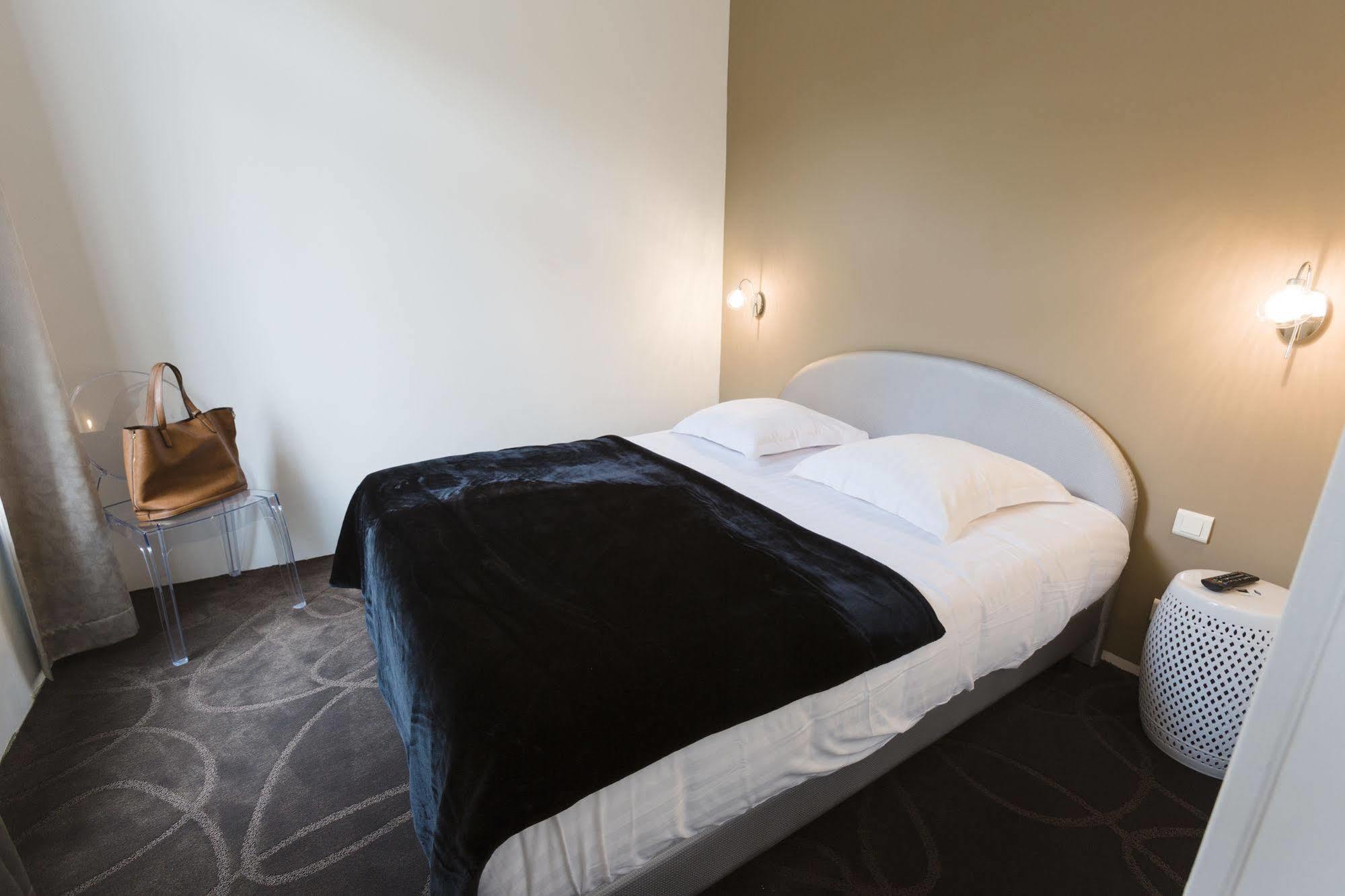 Le Saint Louis Hotel Amiens Kültér fotó
